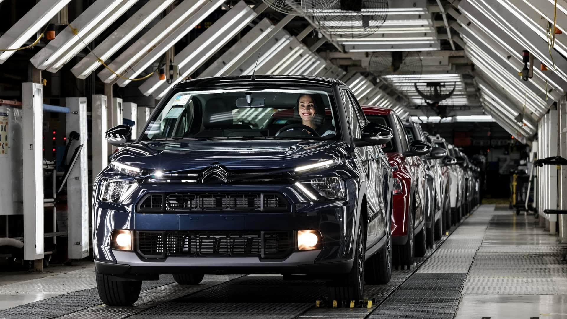 Citroën ya fabrica el nuevo Basalt