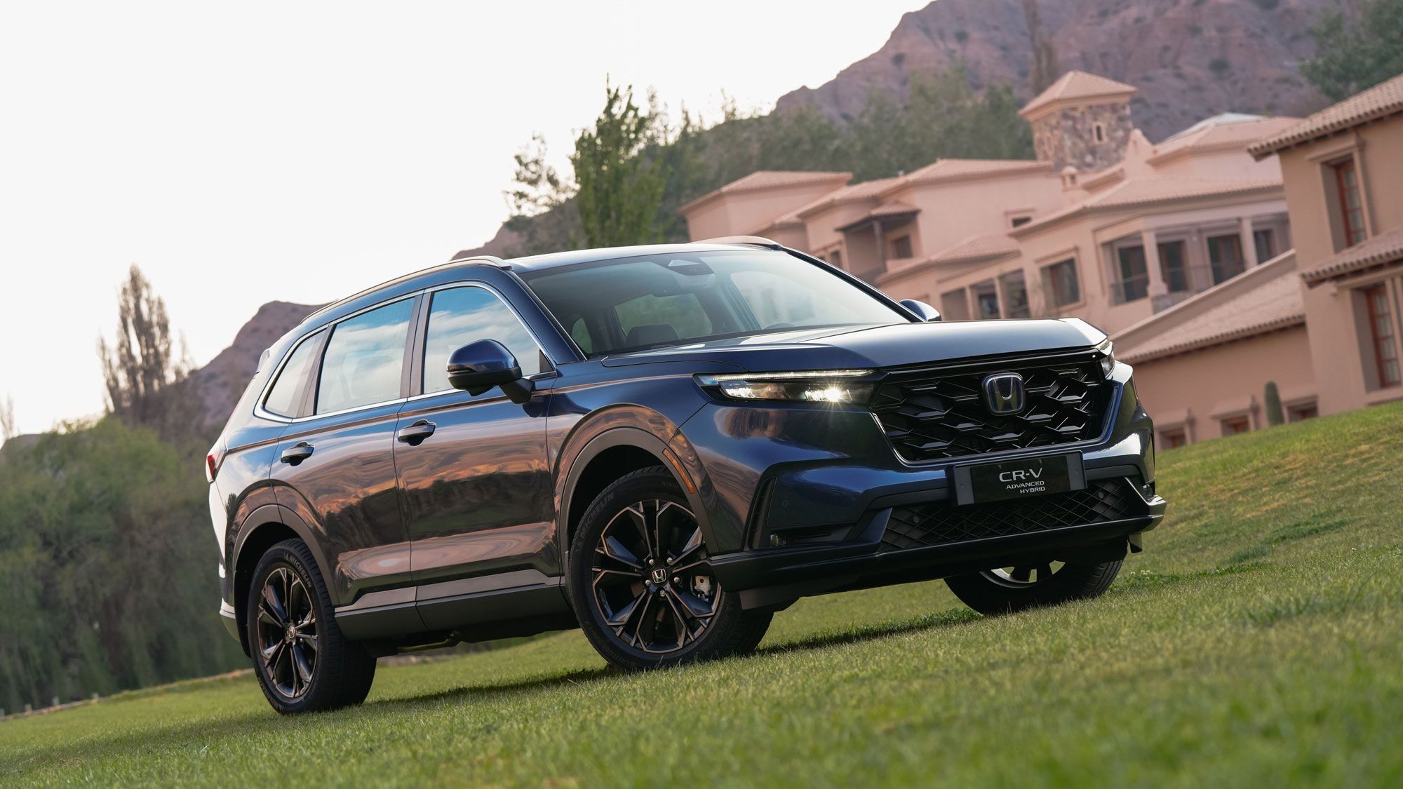 Honda venderá autos híbridos en Argentina