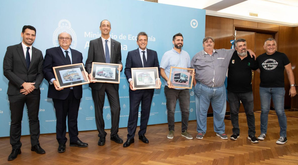 Mercedes-Benz invertirá 20 millones de dólares en la Argentina