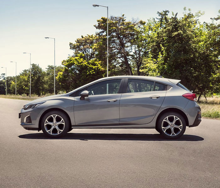 chevrolet-cruze-midnight