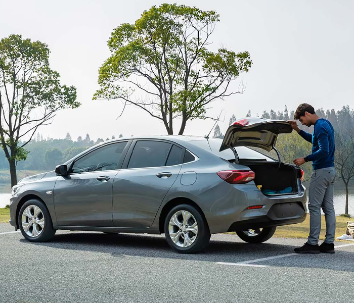 Chevrolet-Onix-Plus-LTZ-MT