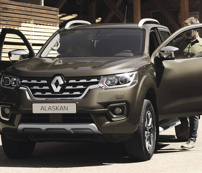 renault-alaskan-emotion-4x2-mt