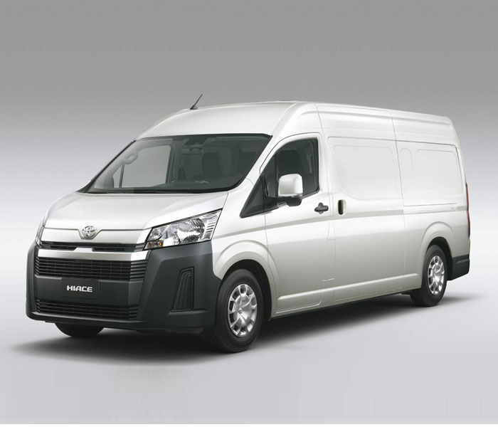 toyota-hiace-furgon-l2h2-2_8-tdi-6at-3a-5p