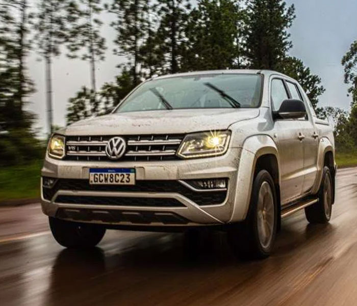 volkswagen-amarok-comfotline-v6-4x4-automatica-258-cv